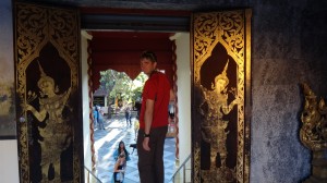 Ausgang des Klosterkomplexes - Wat Phra That Doi Suthep