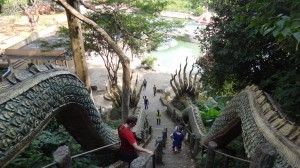 Monkey Cave - Treppe zur Höhle