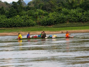 Mekong Flussfahrt - Bambussfloss